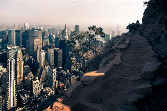 What Would Manhattan Look Like If It Were Inside the Grand Canyon?