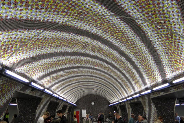 The New Budapest Metro Line Is an Awesome Psychedelic Trip