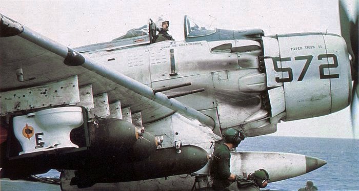 世界の軍用機 1 ベトナム戦争の航空戦