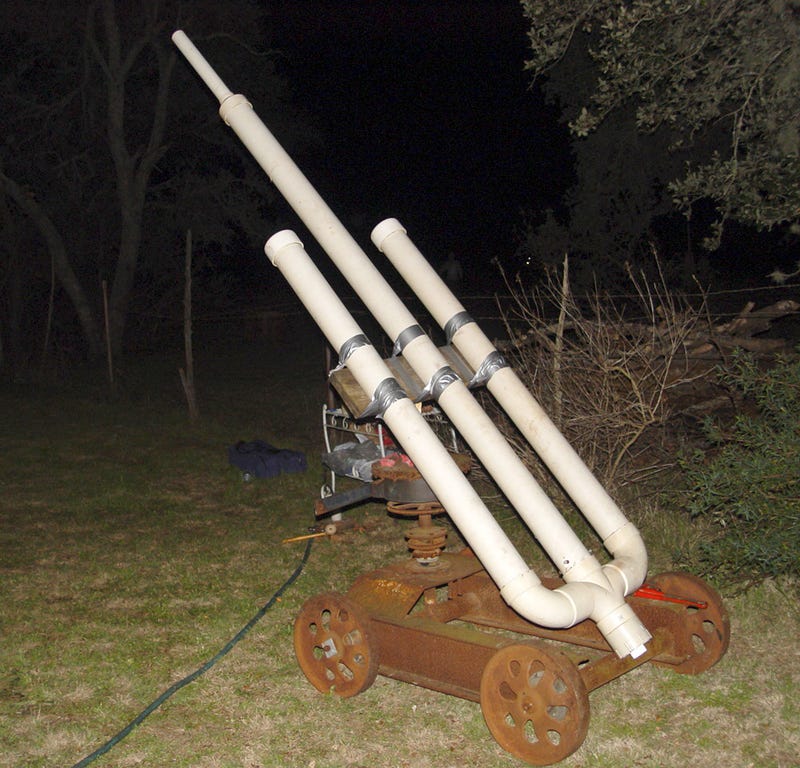 Make your own potato cannon with a pipe, hairspray, and knowledge!