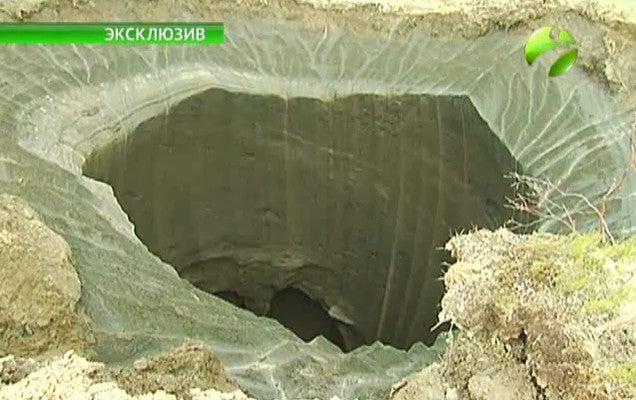 New video of mysterious giant Siberian hole filmed by investigation team