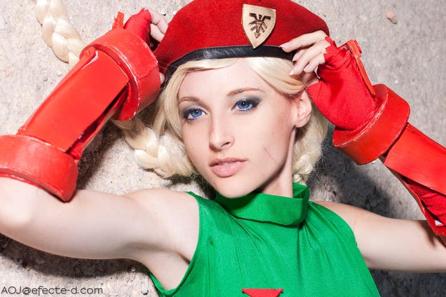 A Week of Cosplayers Doing What They Do Best
