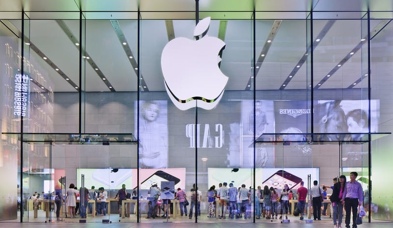 El FBI dará "asistencia técnica" a otros organismos gubernamentales para desbloquear iPhones
