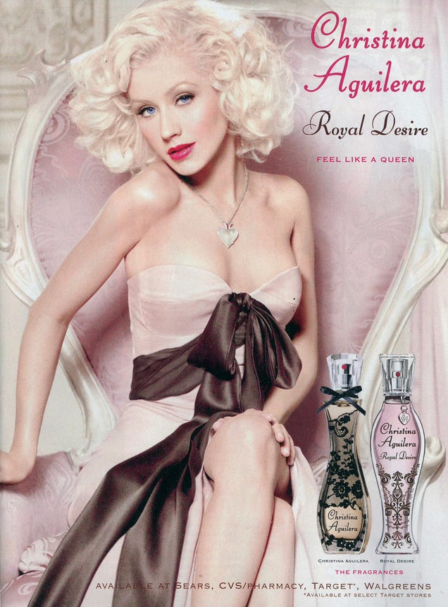 Christina Aguilera's Bones Mangled in Terrible Photoshop Incident