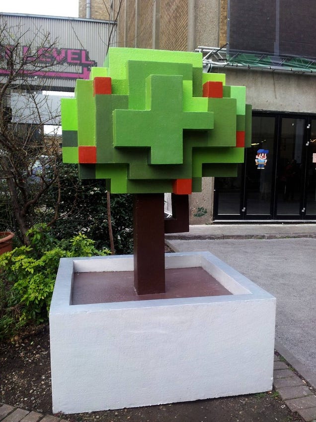 Una calle de Londres se transforma en escena de 8 bits (perrito incluido)