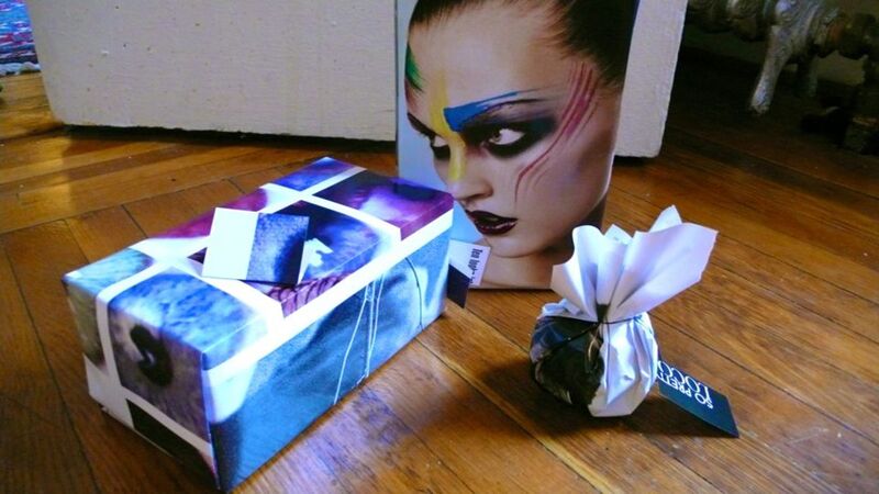 How To Wrap The Best Gifts Without Breaking The Bank