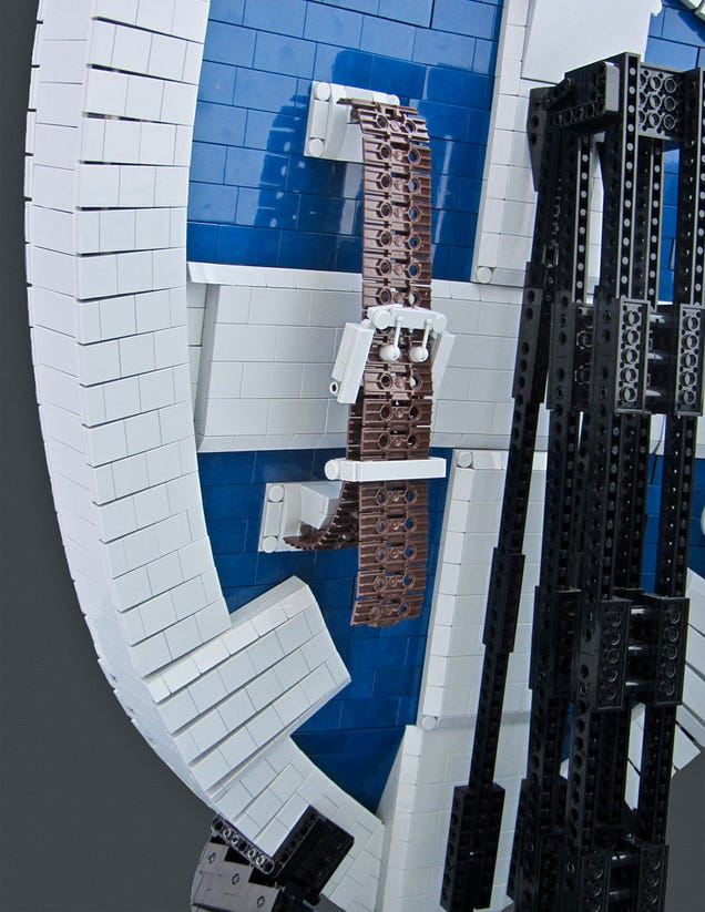 The Legend of Zelda: Quest For The Amazing LEGO Shield