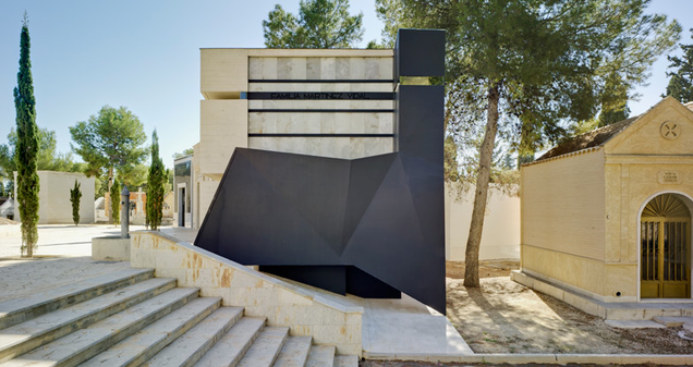 An Engineer Commissioned This Incredible Mausoleum For Himself