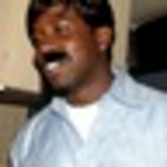 Raven-Symon&eacute; Dispels Lesbian Rumors