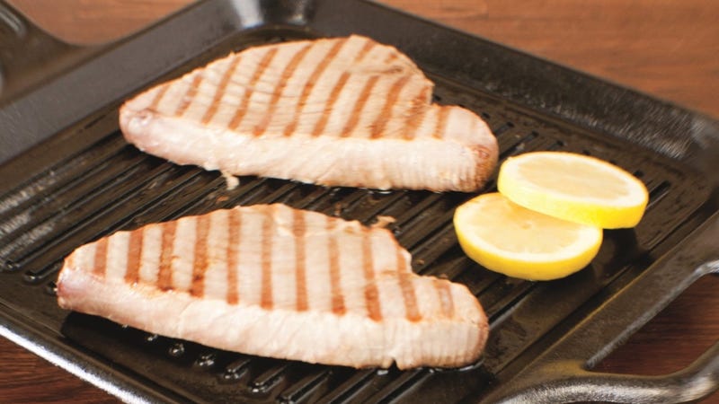Today's Best Deals: $290 Thinkpad, Lodge Grill Pan, New Balance Sneakers
