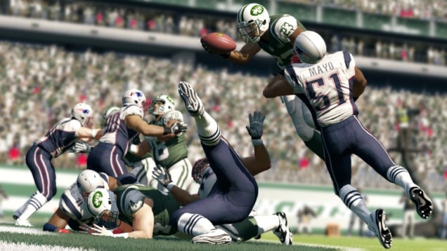 Madden 13 is Mostly Law-Abiding in Its Physics—Though It Does Jaywalk at Times