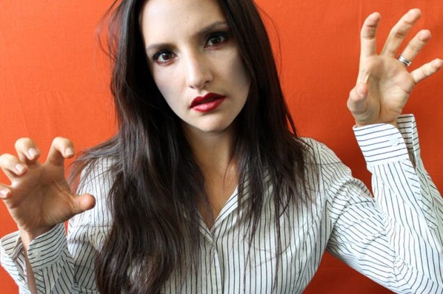 Ridiculous Costumes for Irritating People: The 'Pretty Zombie'