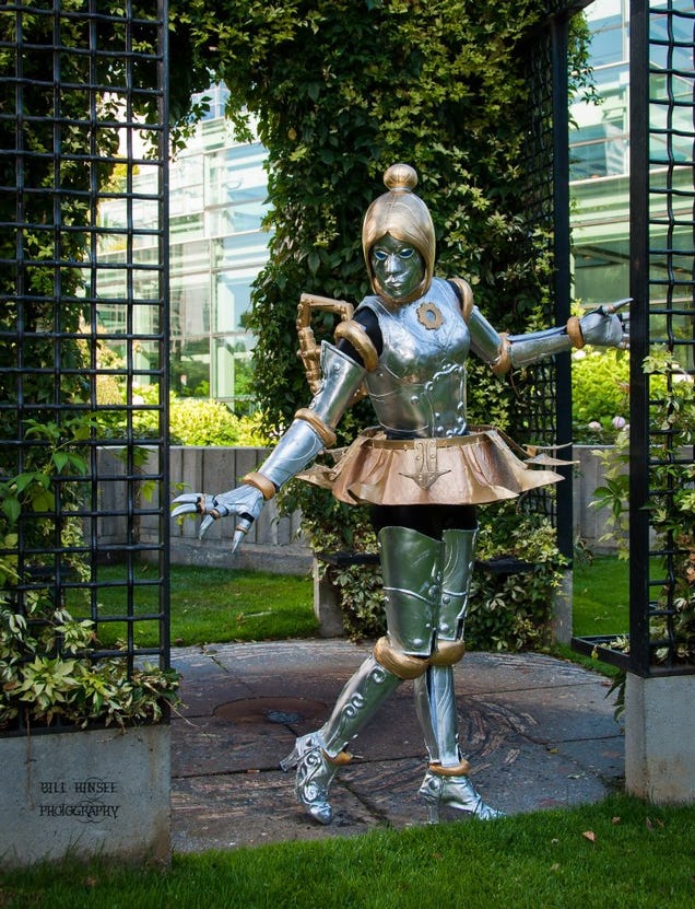 League of Legends Cosplay That's so Good it Doesn't Look Human