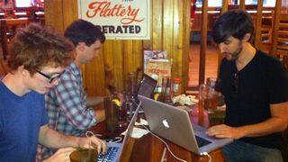 25 Websites Hooters Won't Let You Ogle