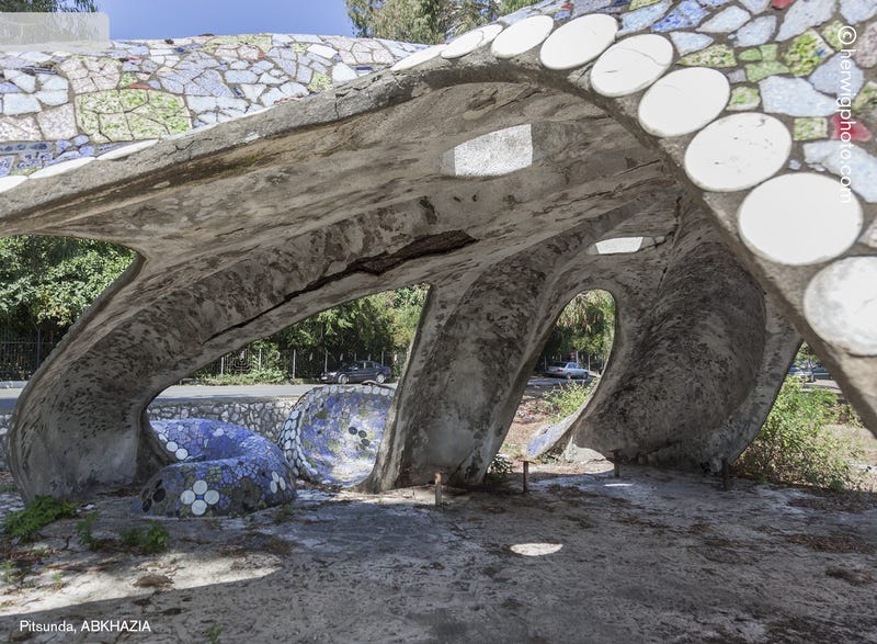 Algunas de las paradas de autobús más extraordinarias de la antigua Unión Soviética