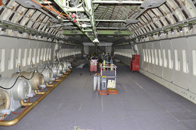 Plane Porn The Very First Boeing 747 Inside Out