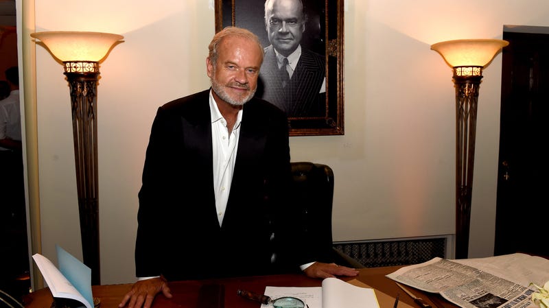 kelsey grammer still isn"t a lawyer, is playing one on tv again