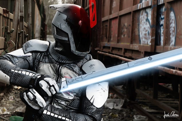 This Is Not A Borderlands 2 Screenshot. It Is, Somehow, Cosplay.