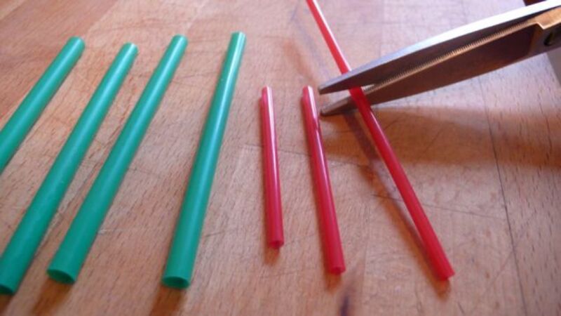 How To Give Yourself Paint-Splattered Jackson Pollock Nails