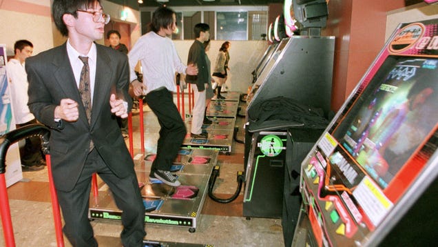 Japanese Arcade Owner Is So Sad about Japanese Arcades