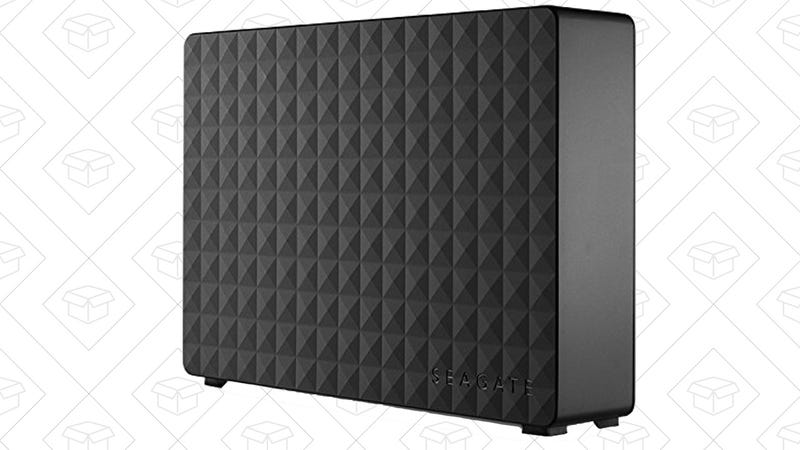 Today's Best Deals: Automatic Pet Feeder, Amazon Gadgets, Lightning Flash Drive