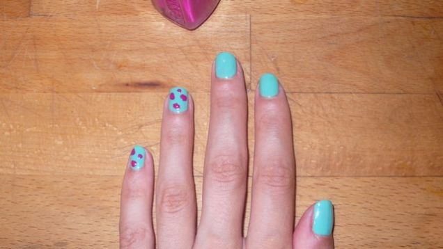 How To Paint Your Nails With A Charming Leopard Print