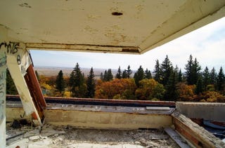 This abandoned sanatorium could be the real-life version of the one in American Horror Story