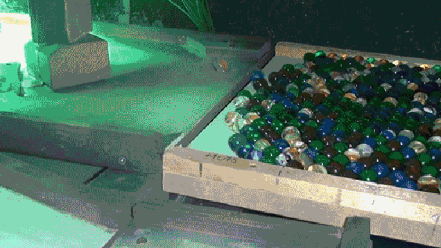 11,000 Marbles Running Through a Gigantic Maze Is ...