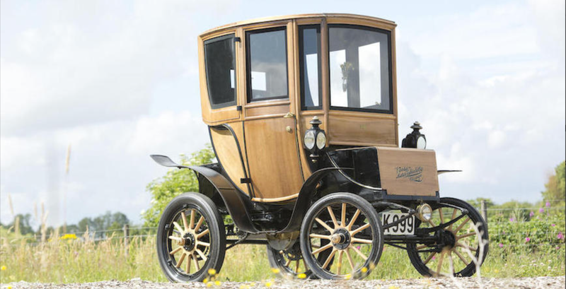 110-Year-Old Electric Car Sells for $95,000