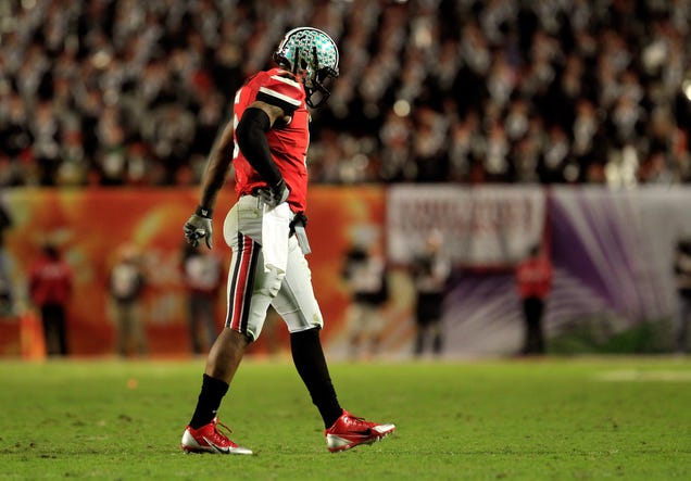 Ohio State QB Braxton Miller Reinjures Surgically Repaired Shoulder