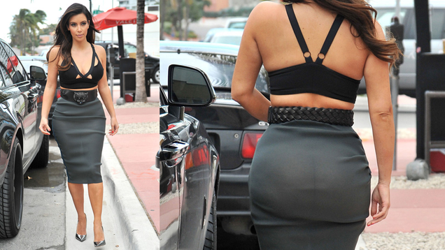 kim kardashian butt crack