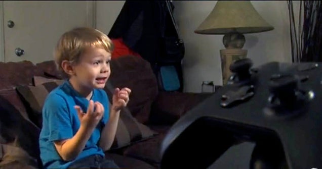 Un niño de 5 años descubre un fallo de seguridad en la Xbox One