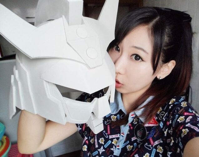 Giant World of Warcraft Bird Wins Cosplay Competition