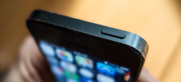 Apple Will Fix Your iPhone 5's Sleep Button for Free—If You Qualify