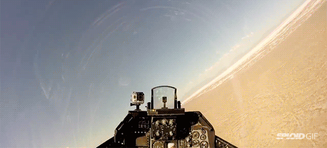 Video: Unmanned F-16 jet dodges a live missile for the first time