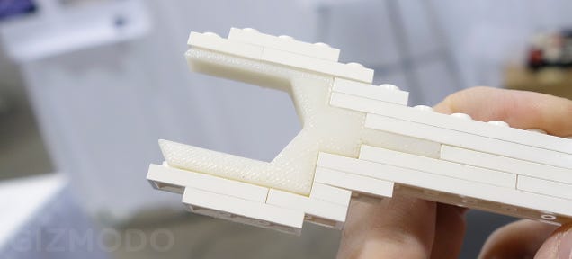 Replacing Parts of 3D-Printed Models With Lego Speeds Up Prototyping