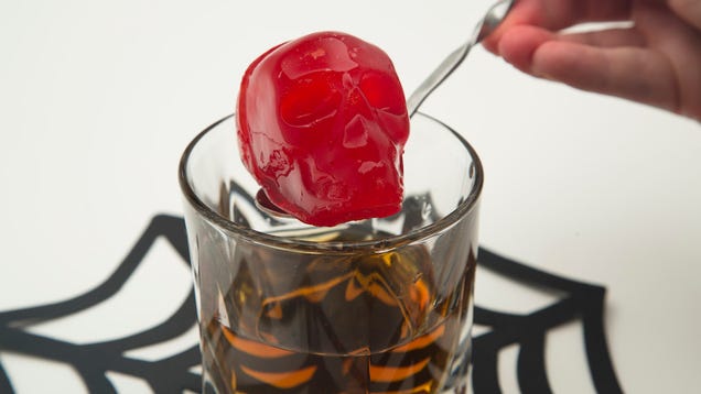 Morphing Cocktails Are the Perfect Halloween BOOze