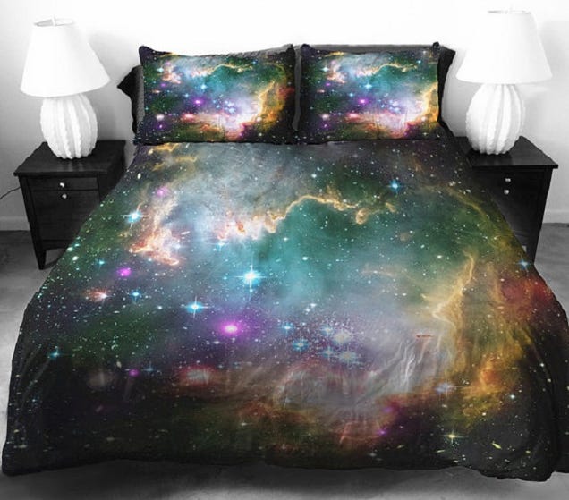 Beautiful Space-Themed Bedding Sets for Astonomy Lovers