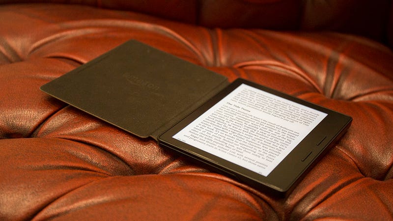 The Amazon Oasis is the Best E-Reader Ever Made