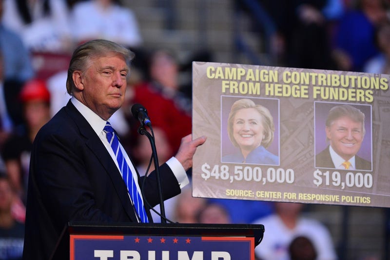 Donald Trump Now Just Holds Up Signs He Printed From the Internet
