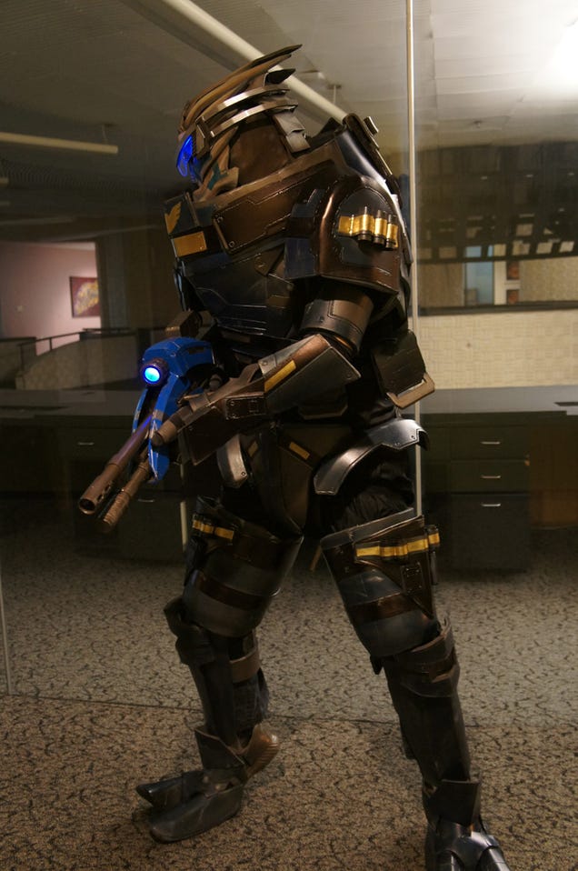 Insane Garrus Cosplay Will Calibrate Your Eyeballs