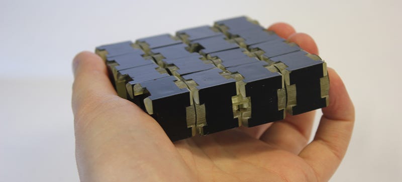 These Touchscreen Building Blocks Could Become Your Phone 