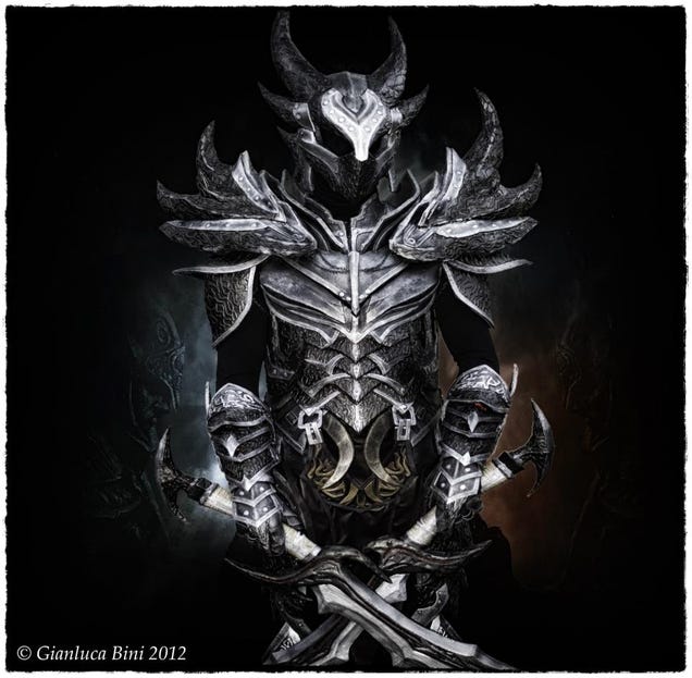 Real Man Becomes Walking Horror Inside Skyrim's Daedric Armour