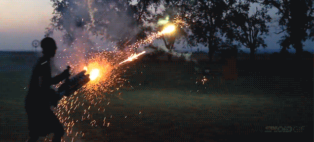 Badass fireworks machine-gun fires 900 shots in one minute