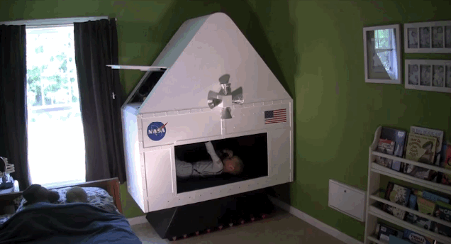Hero Dad Builds An Amazing Interactive Spaceship For His Son's Bedroom