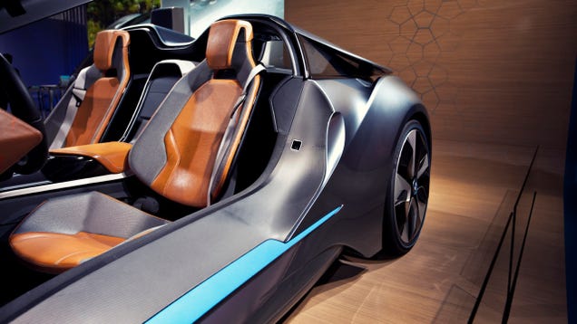 How the BMW i8 Concept Makes Green Look Gorgeous