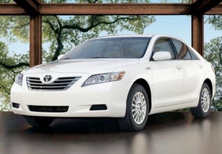 Ten Cars With Better Fuel Economy Than A Toyota Camry Hybrid