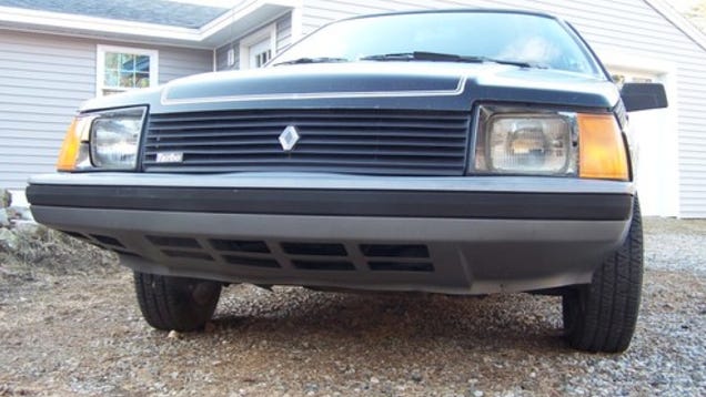 Used Car Face Off: Which Is The Right Renault For You?