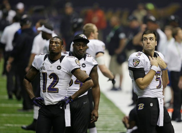 The Best And Most Surreal Photographs From The Power Outage At The Superdome