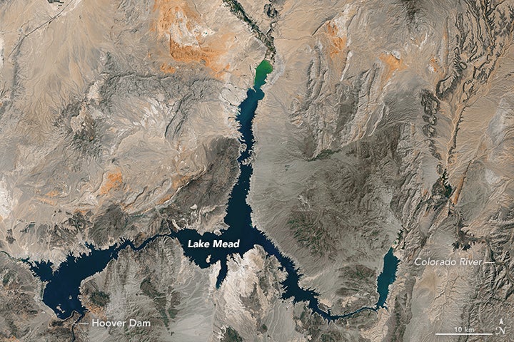 The Largest Reservoir in the United States Just Hit an 80 Year Low